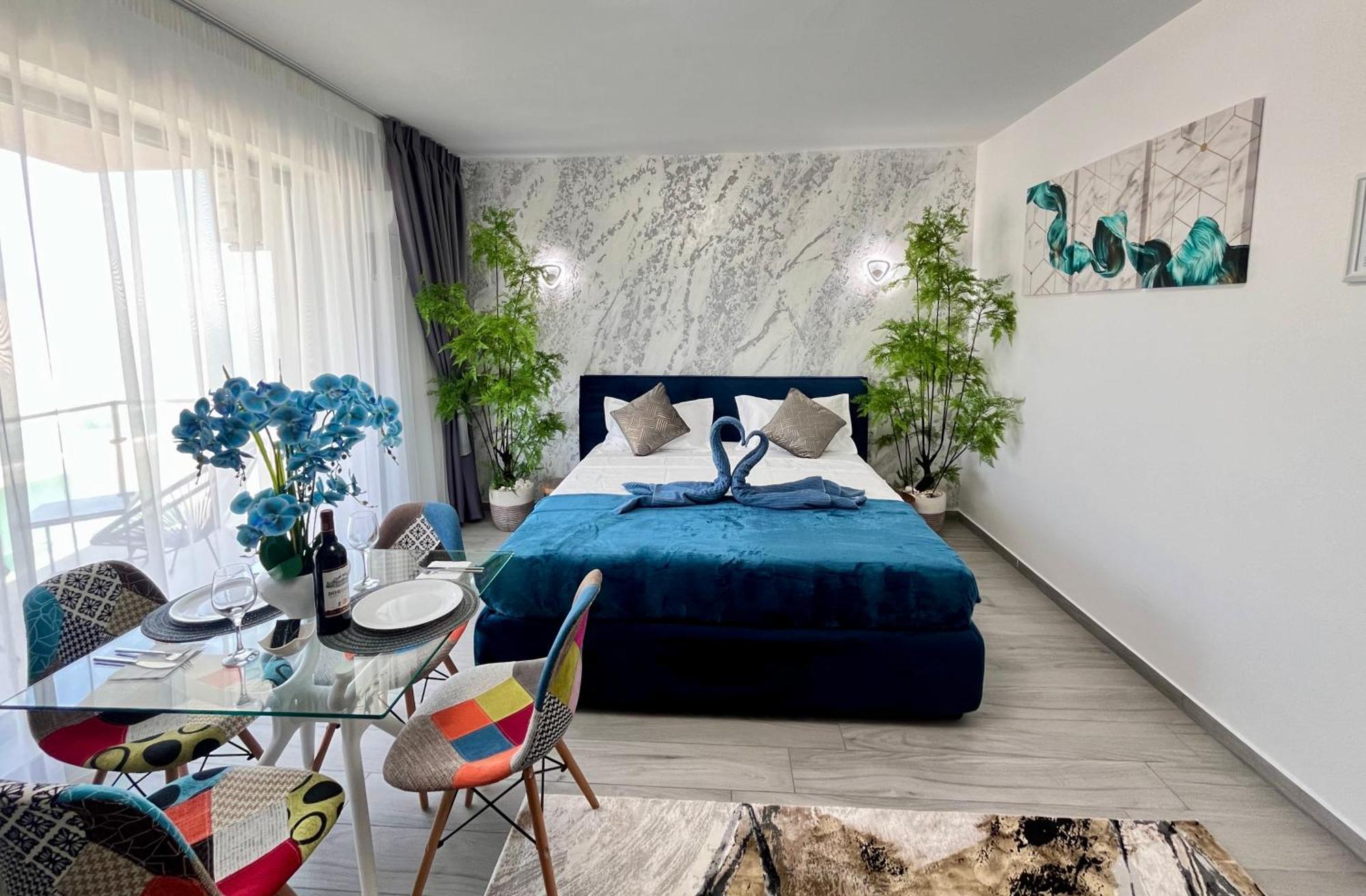 Cosmopolitan - Studio Pe Plaja Cu Vedere La Mare & Loc Parcare Gratis Năvodari Exterior foto